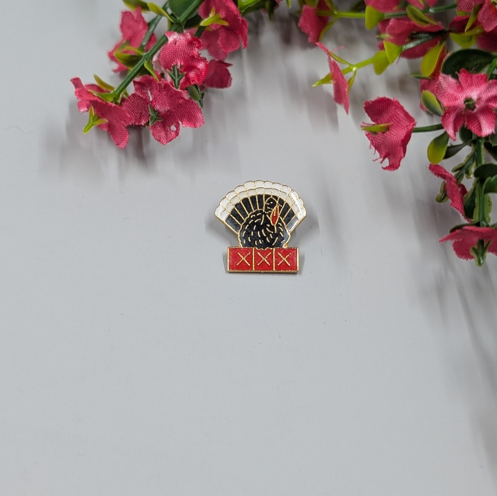 XXX Turkey Design Vintage Pin